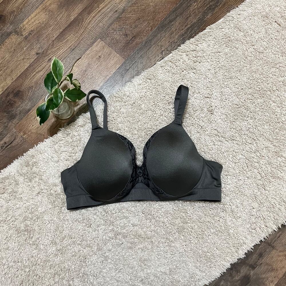 Cacique Lane Bryant Size 40C Gray Lace Lightly Lined Full Coverage Underwire Bra